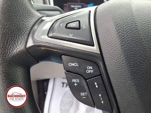 Used 2019 Ford Fusion SE FWD image 19