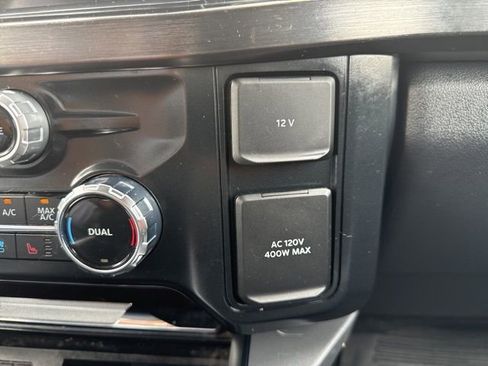Used 2024 Ford F350 Lariat w/ FX4 Off-Road Package image 26