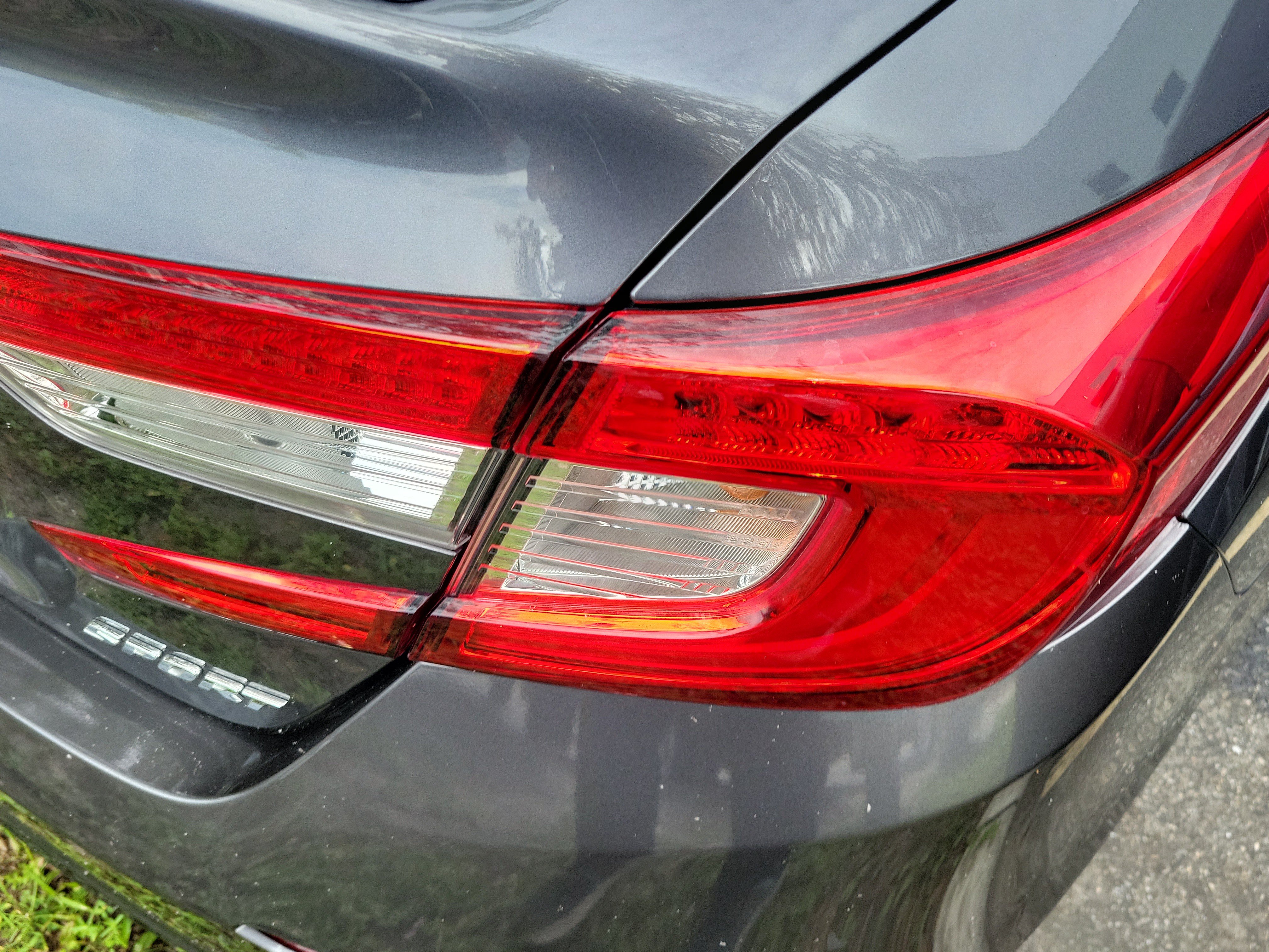 Used 2019 Honda Accord Sport image 11