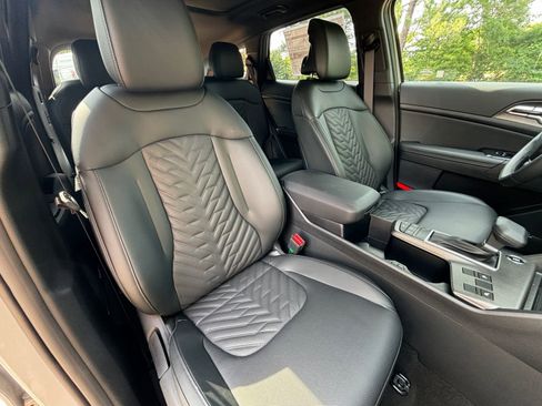 New 2026 Kia Sportage X-Line w/ X-Line Technology Package image 16