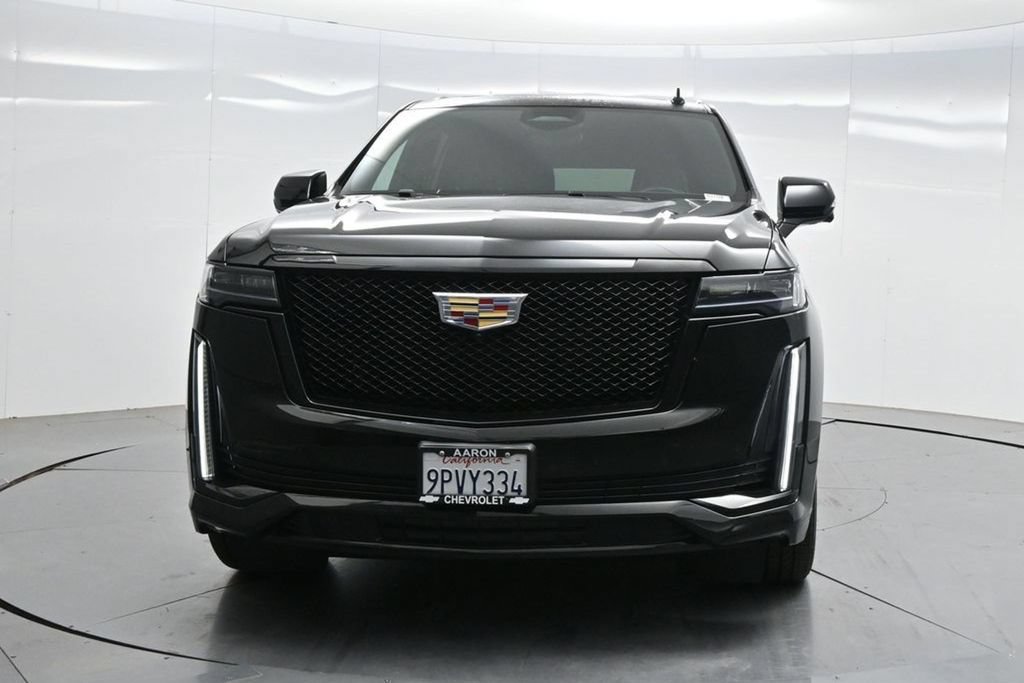Used 2024 Cadillac Escalade Sport w/ Touring Package AWD/4WD image 2