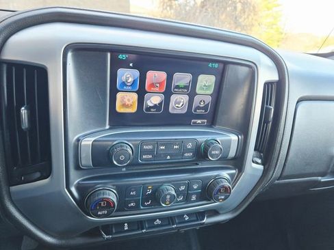 Used 2017 GMC Sierra 1500 SLE w/ SLE Value Package image 23