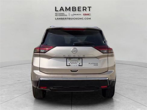 Used 2026 Nissan Rogue Platinum w/ Platinum Premium Package AWD/4WD image 4