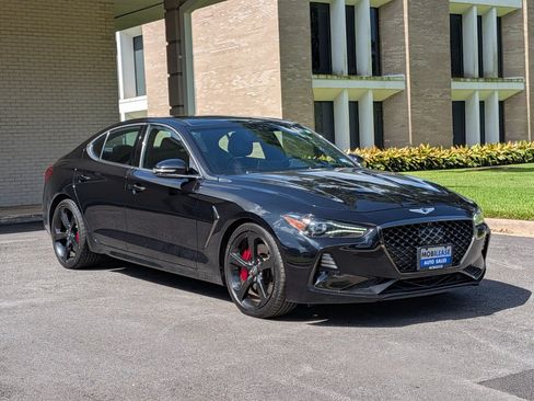 Used 2021 Genesis G70 3.3T RWD image 3