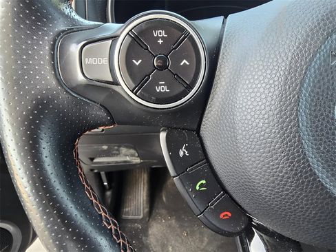 Used 2018 Kia Soul ! image 18