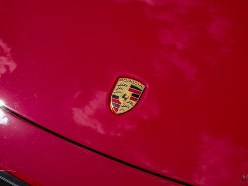 Used 2023 Porsche 911 Targa 4S AWD/4WD image 30