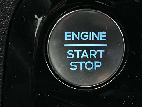 Used 2025 Ford Escape ST-Line w/ Tech Pack #1 image 6