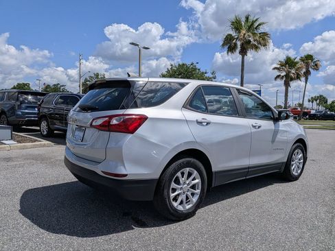 Certified 2020 Chevrolet Equinox LS FWD image 3
