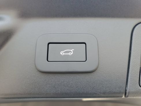 New 2026 Land Rover Range Rover Velar Belgravia AWD/4WD image 33