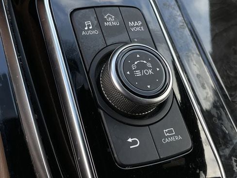 Used 2022 INFINITI QX80 Sensory w/ Cargo Package RWD image 21