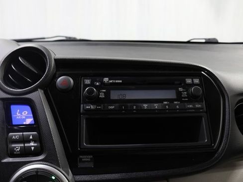 Used 2012 Honda Insight image 18