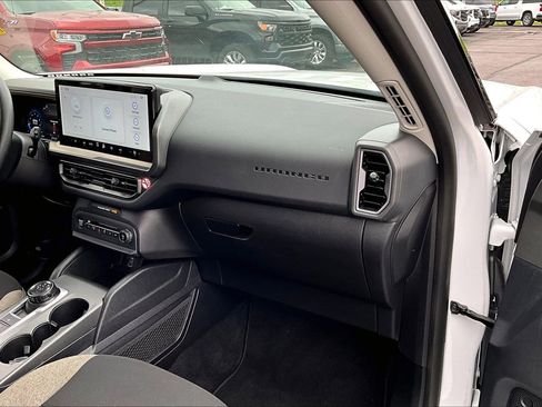Used 2025 Ford Bronco Sport Big Bend image 16