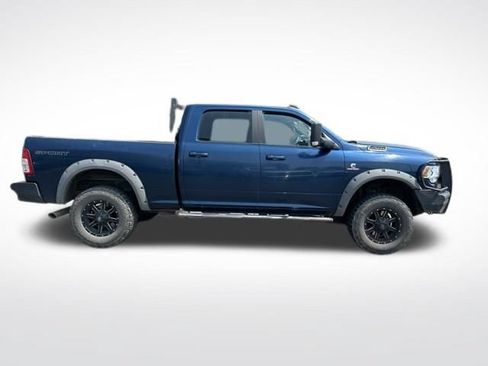 Used 2020 RAM 2500 Big Horn w/ Level 1 Equipment Group AWD/4WD image 2