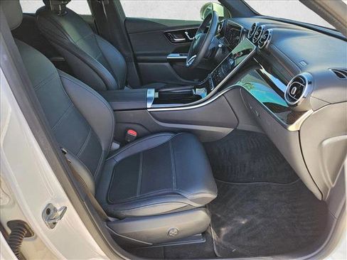 Certified 2025 Mercedes-Benz GLC 300 image 19