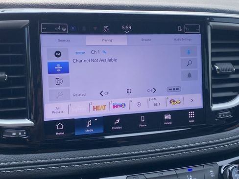 New 2026 Chrysler Pacifica Select image 22