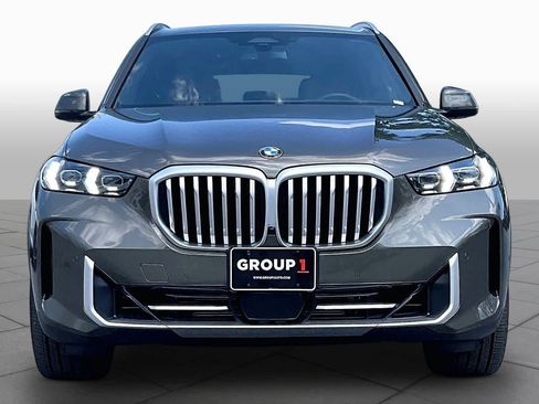 Used 2026 BMW X5 xDrive40i w/ Climate Comfort Package AWD/4WD image 3