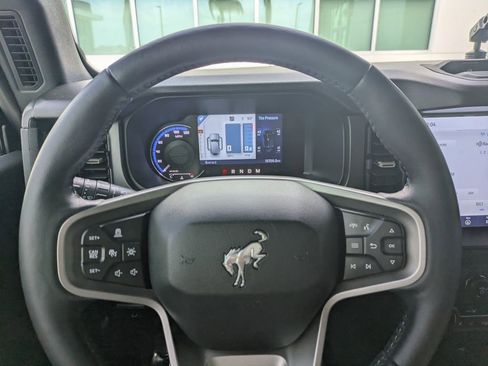 Used 2021 Ford Bronco First Edition AWD/4WD image 29
