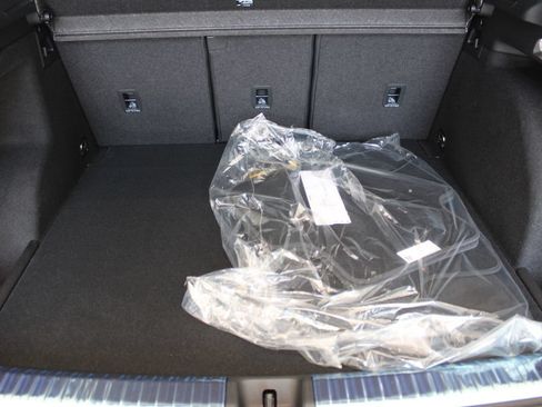 New 2026 Audi Q3 quattro 2.0T AWD/4WD image 14