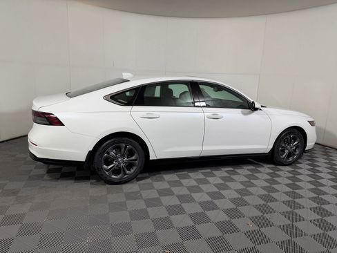 New 2026 Honda Accord EX-L image 7