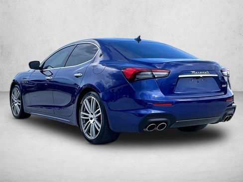 Used 2022 Maserati Ghibli Modena RWD image 13