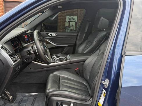 Used 2019 BMW X5 xDrive50i w/ M Sport Package AWD/4WD image 30