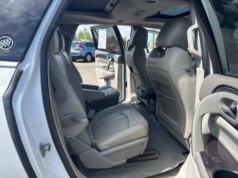 Used 2016 Buick Enclave Leather FWD image 15