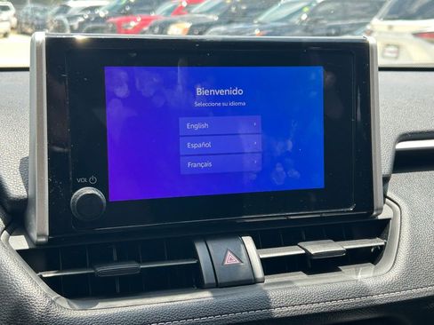 Used 2025 Toyota RAV4 LE AWD/4WD image 28