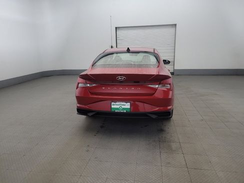 Used 2023 Hyundai Elantra SEL w/ Convenience Package FWD image 7
