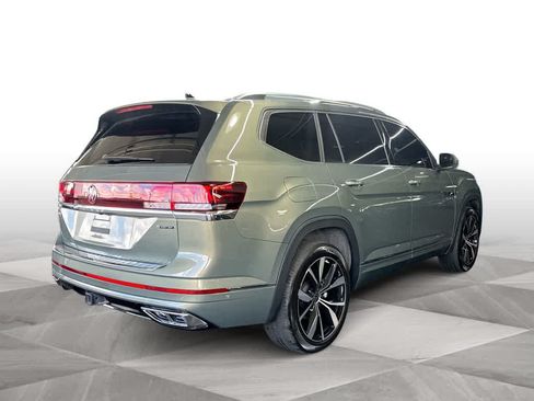 Certified 2025 Volkswagen Atlas SEL Premium R-Line AWD/4WD image 8