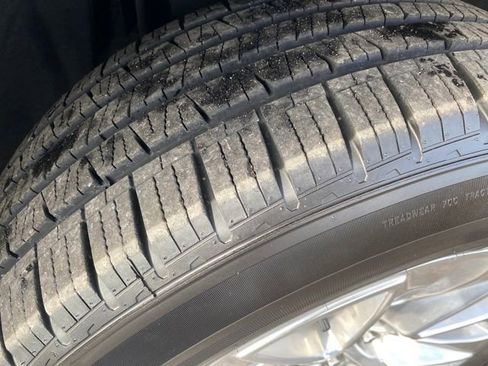 Certified 2024 Chevrolet Tahoe Premier image 24