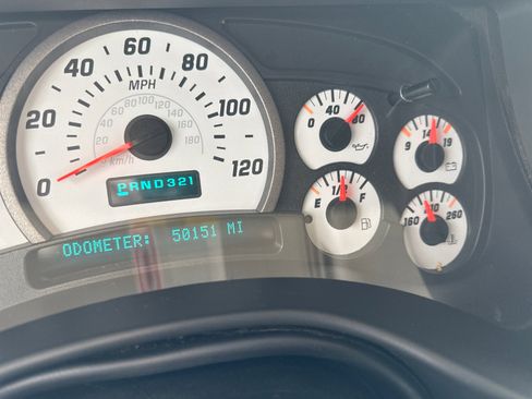 Used 2003 HUMMER H2 w/ Preferred Equipment Group image 16