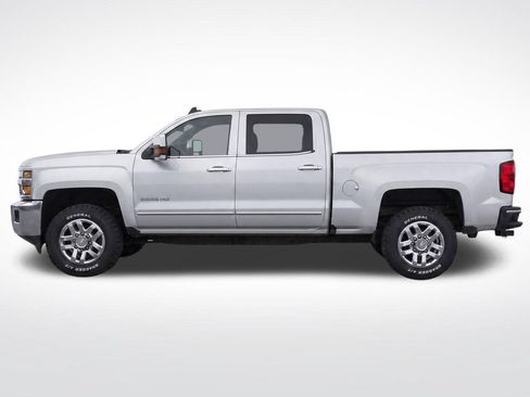 Used 2016 Chevrolet Silverado 2500 LTZ AWD/4WD image 8