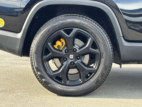 Used 2022 Rivian R1T Adventure AWD/4WD image 33
