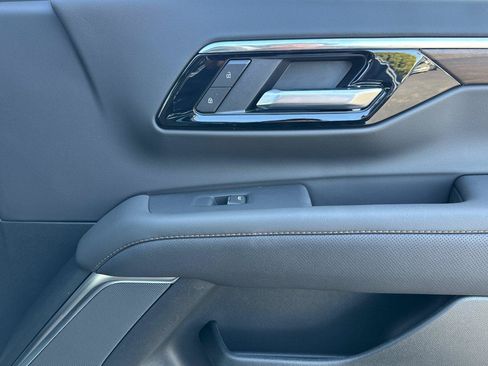 New 2026 Chevrolet Tahoe High Country AWD/4WD image 24