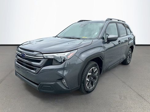 Used 2025 Subaru Forester Premium w/ Convenience Package #1 AWD/4WD image 3