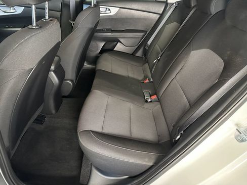 Used 2024 Kia Forte LXS w/ LXS Technology Package FWD image 20