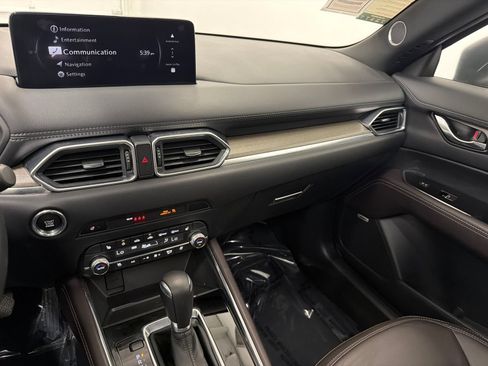 Certified 2025 MAZDA CX-5 Signature AWD/4WD image 23
