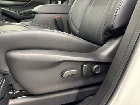 New 2025 Subaru Ascent Touring image 13