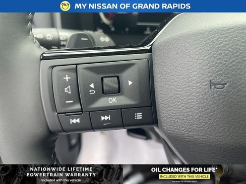 New 2026 Nissan Rogue Platinum AWD/4WD image 18