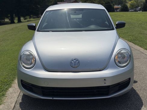 Used 2014 Volkswagen Beetle 1.8T FWD image 4