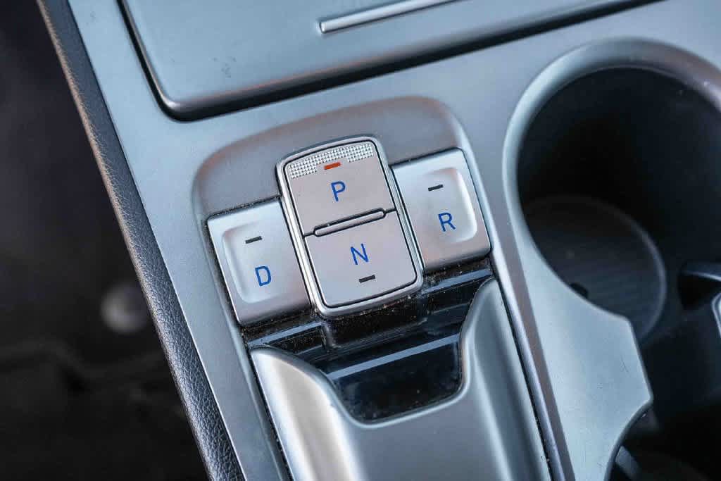 Used 2020 Hyundai Kona SEL FWD image 20