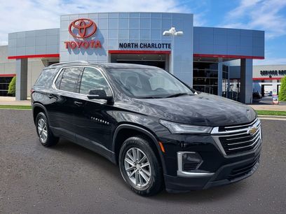 Used 2023 Chevrolet Traverse LT