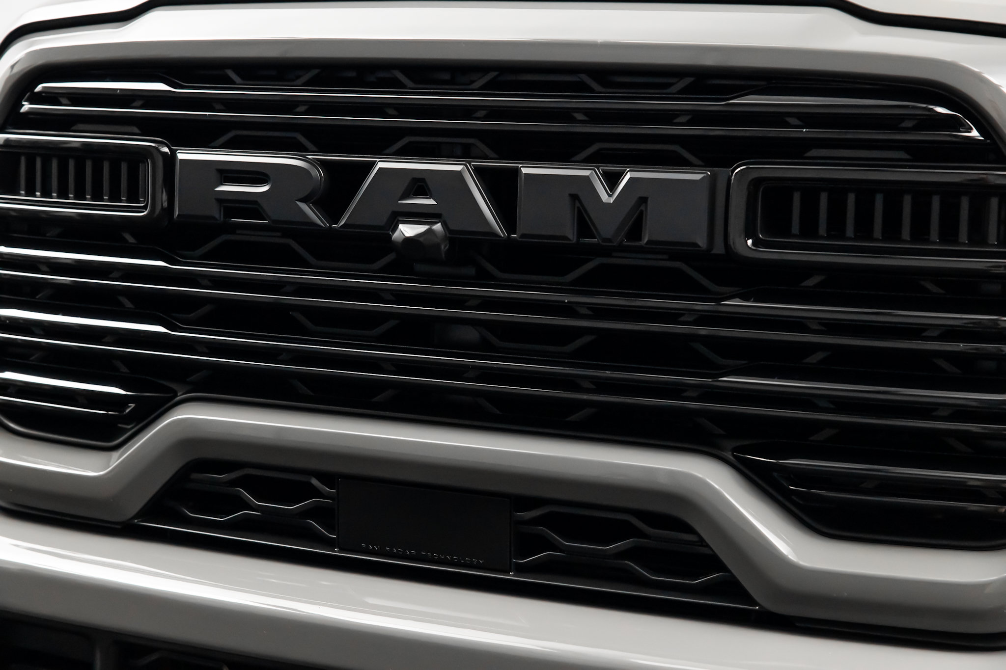 Used 2026 RAM 2500 Laramie AWD/4WD image 4