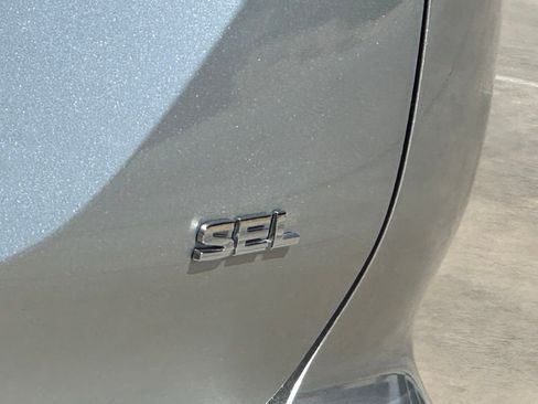 Used 2023 Mitsubishi Outlander SEL image 14