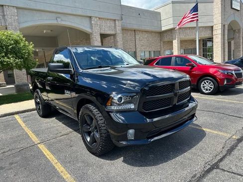 Used 2014 RAM 1500 Express AWD/4WD image 7