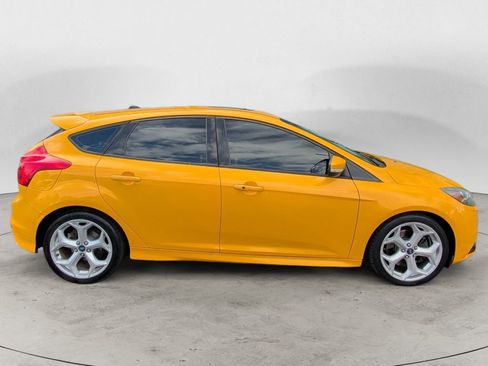 Used 2013 Ford Focus ST FWD image 6