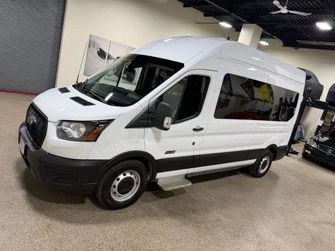 Used 2021 Ford Transit 350 XL image 10