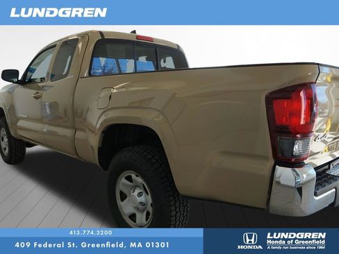 Used 2018 Toyota Tacoma SR5 image 6