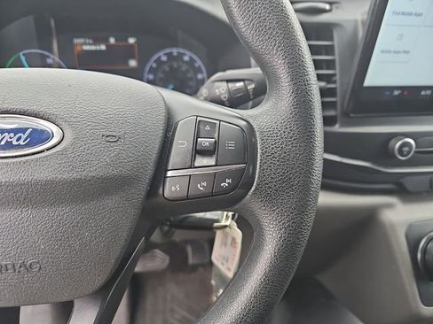 Used 2022 Ford E-Transit Low Roof image 14