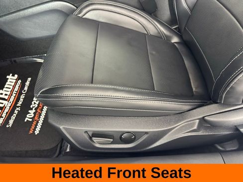 Used 2025 Ford Mustang GT Premium image 10